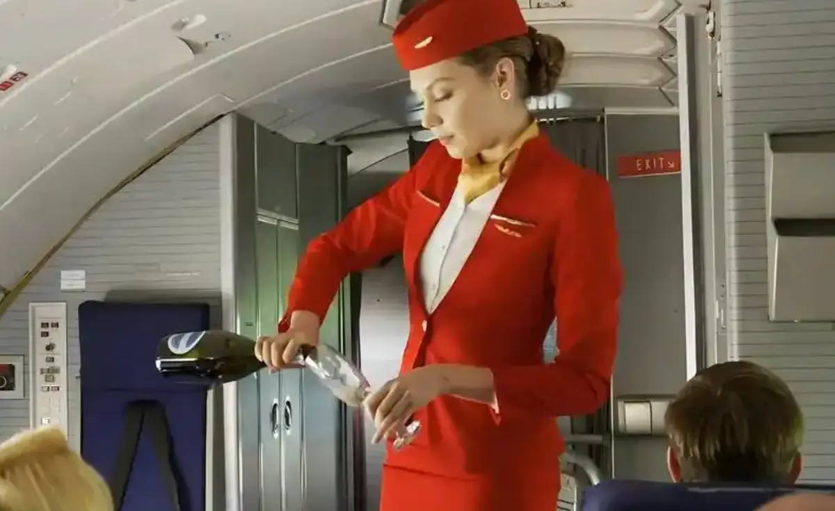 《法国空乘4》资源下载-法版高清完整版全集免费在线观看-法国空乘4未删减4K播放-VS影院