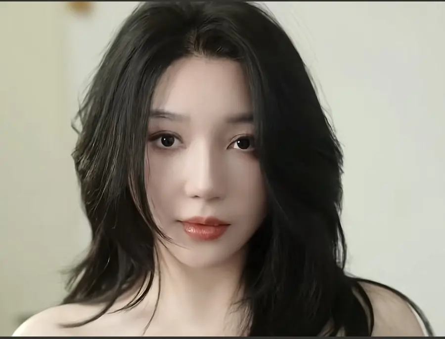 教母eily三部曲全集免费下载-《三人行》短剧在线看高清无删减-三人行Eily全部作品合集免费下载