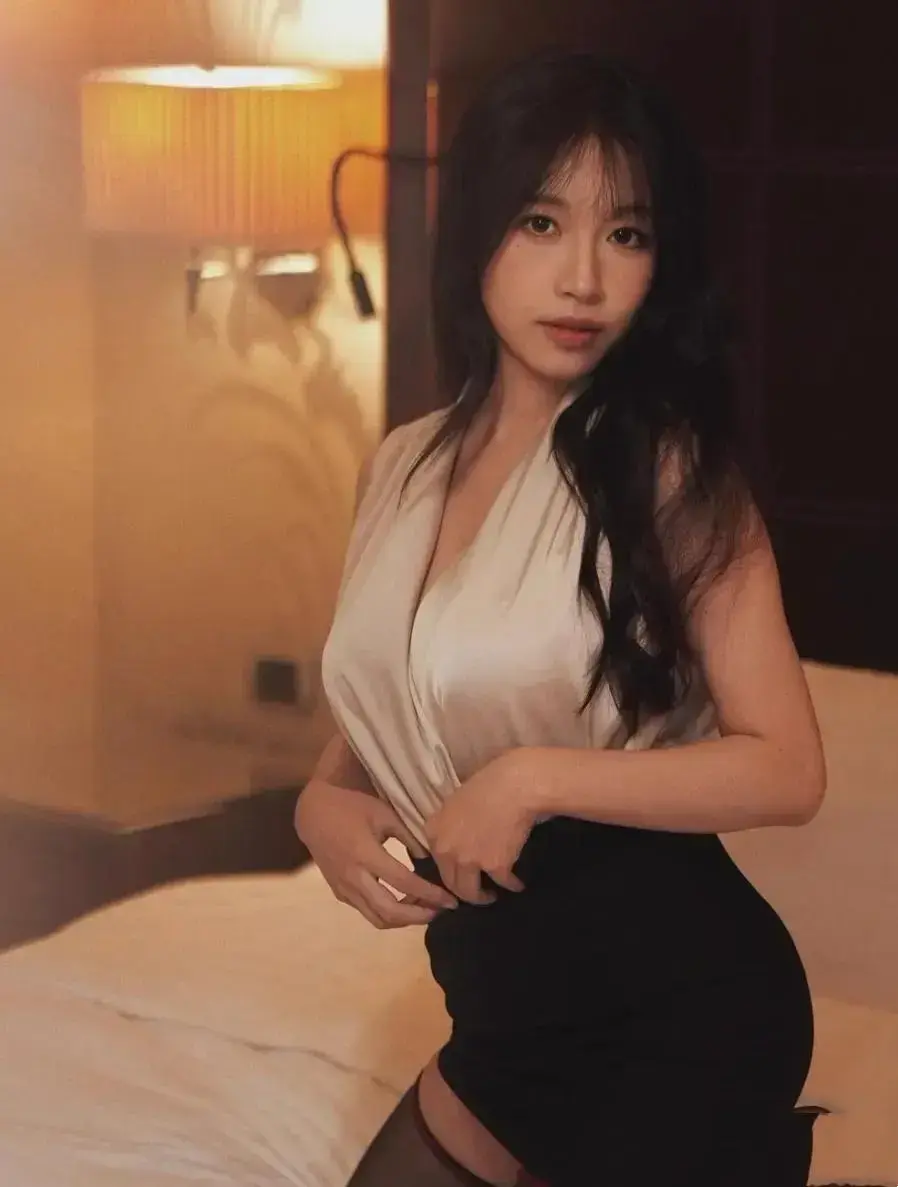 苏畅艾熙双人演绎《小凤新婚》全集完整版-高清在线免费观看-无删减无广告极速秒存-小凤新婚网盘资源直链秒播